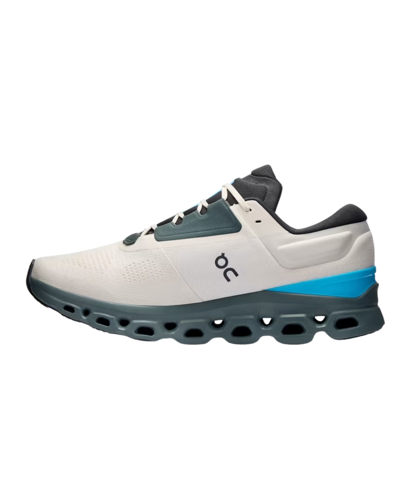 Shoes Cloudstratus 3 (Men)