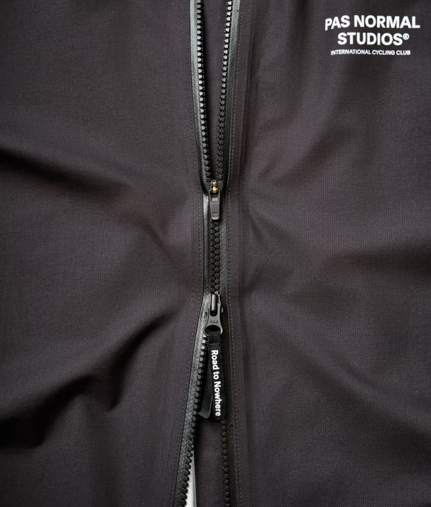 Women's Mechanism Rain Jacket SS25