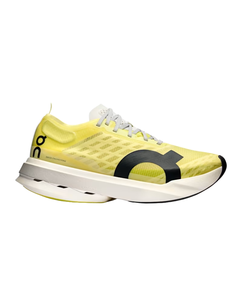 Shoes Cloudboom Strike Women