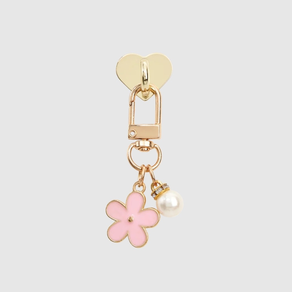 MT Flower &amp; Pearl Keychain
